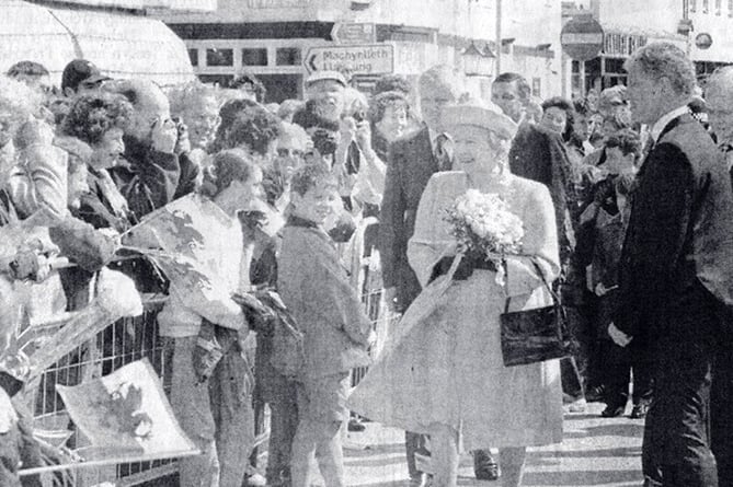 queen visit aberystwyth 1996